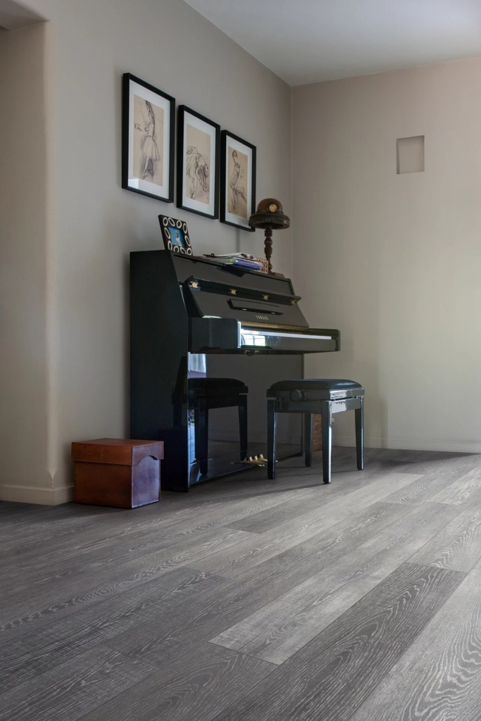 Coretec The Essentials Greystone Contempo Oak 34 Plank XL Click (2)