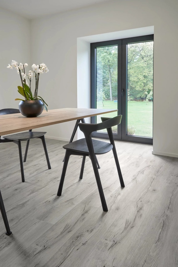 Coretec The Essentials Wind River Oak 06 Plank XL Click (2)