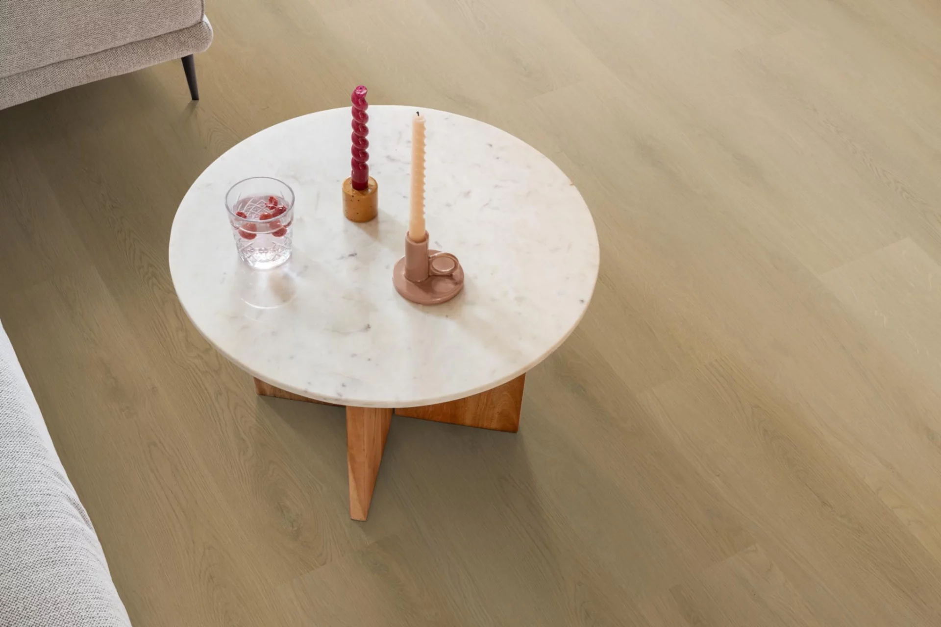Navaro click light oak